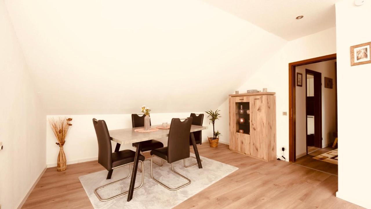 Stadtblick Apartmenthaus: Gemütliche Arbeitsatmosphäre Mit Streaming Apartment Hamm (North Rhine-Westphalia)