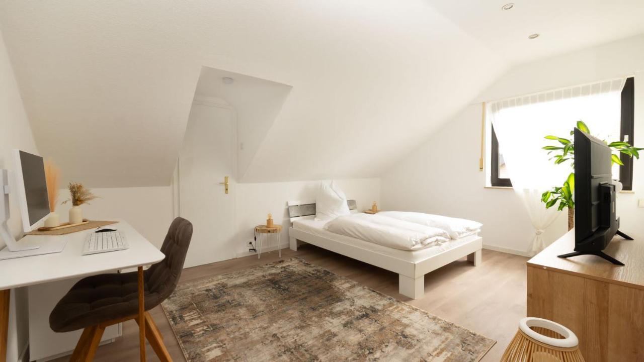 Apartment Stadtblick Apartmenthaus: Gemütliche Arbeitsatmosphäre Mit Streaming *